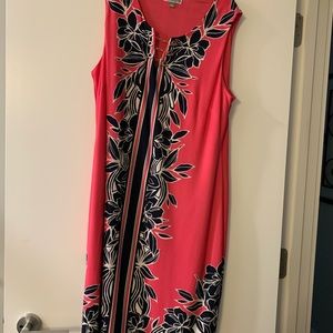 Sleeveless dress